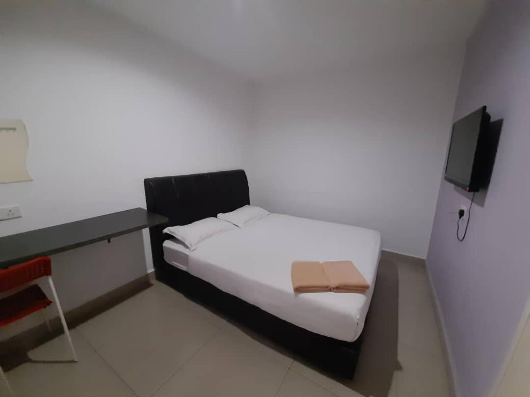 Hotel Zamburger קוטה דמנסארה מראה חיצוני תמונה