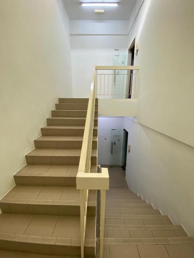 Hotel Zamburger קוטה דמנסארה מראה חיצוני תמונה